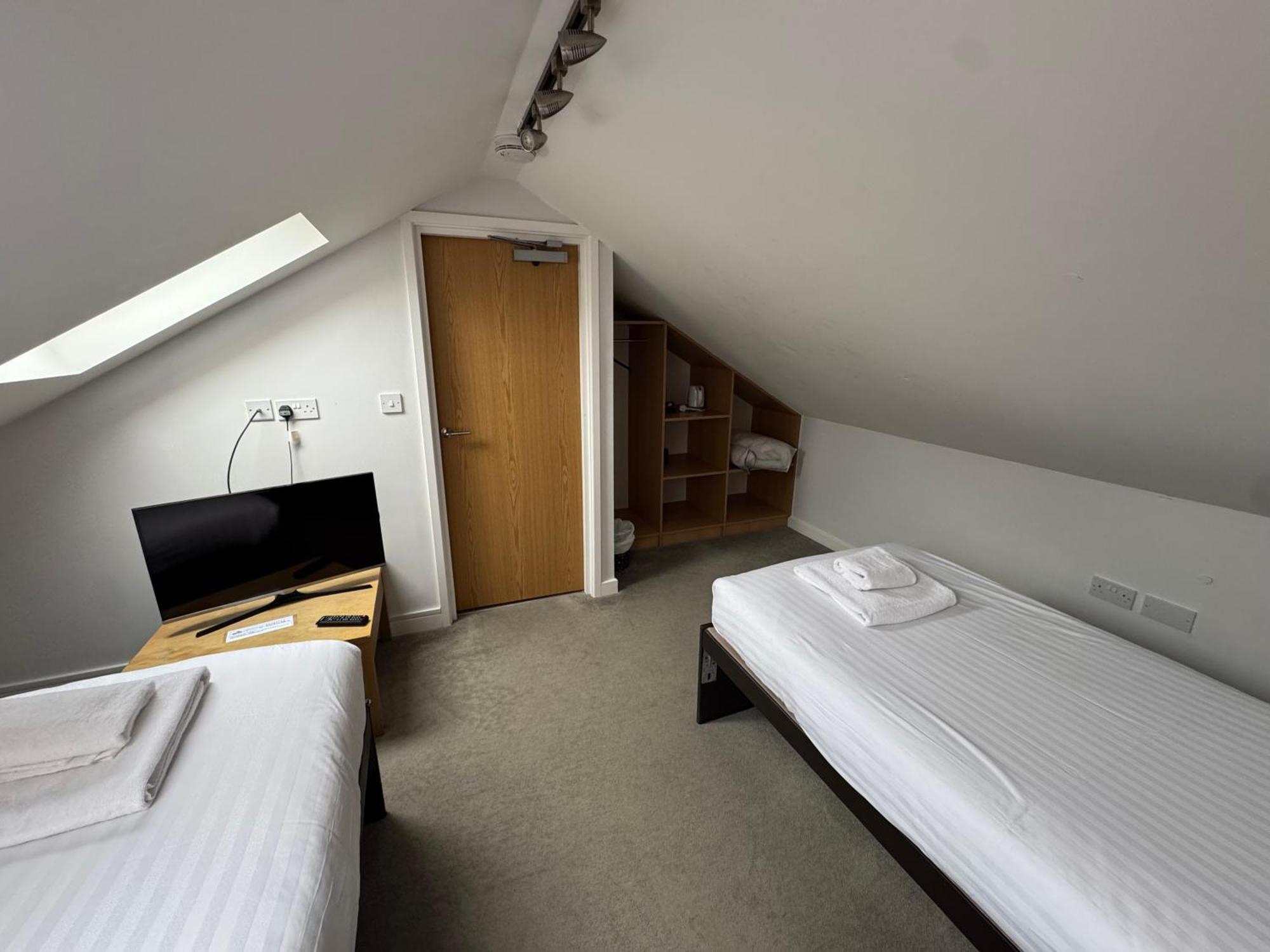 Gidea Park Hotel Romford Exterior foto